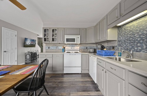 Chincoteague House | The Pearl at Grand Bay by Seaside Vacations & Sales