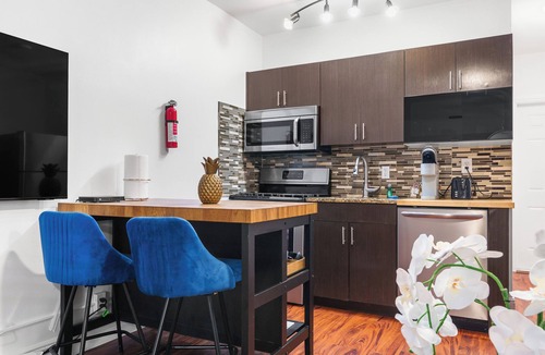 Hollywood Hotel | The Pearl Beachside Apartments on Hollywood Beach Broadwalk