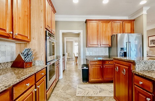 Long Neck House | The Peninsula house w/indoor/outdoor pools, on-site golf & tennis/pickleball