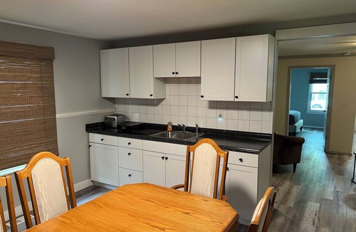 Downtown Niagara Falls House | The Randolph