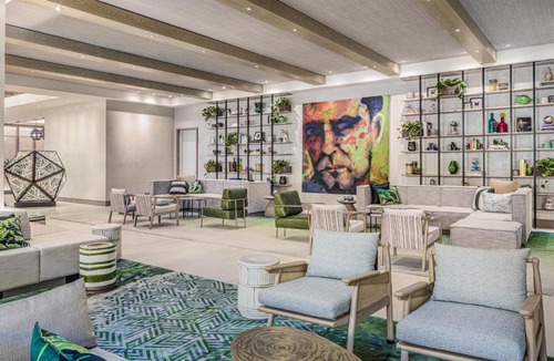 Pineapple Grove Arts District Hotel | The Ray Hotel Delray Beach, Curio Collection By Hilton