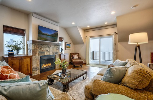 Kalispell House | The Red Barn Retreat, a reclaimed grain barn centrally located in Kalispell MT
