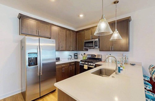 Rehoboth Beach Condo | The Residences at Rehoboth Bay condo w/community pool and patio
