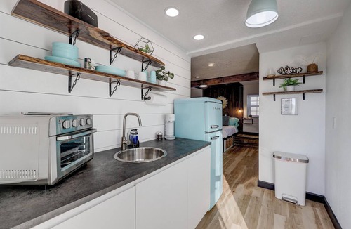 Webb City Apartment | The Robin's Egg: Downstairs Studio