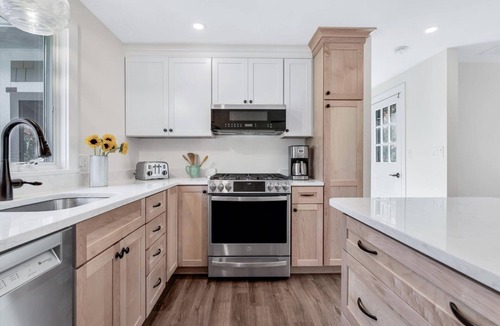 Eastham House | The Salt Pond House - Your Pool Escape By The National Seashore RPAM105