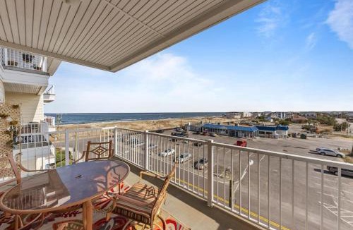 Sandbridge House | The Sandbridge Dunes - Seabiscuit 306