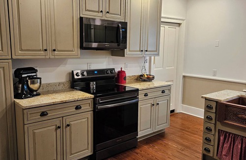Buchanan House | The Serene Farm Life.without all the work! Lots of space and privacy!