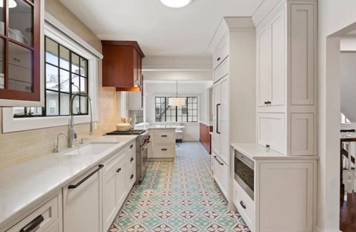 East Avenue Apartment | The Suites at 3NG - The Bridal Suite