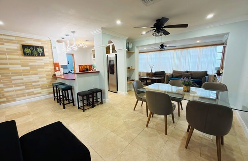 North Miami Beach Villa | The Sun Gardens Villa