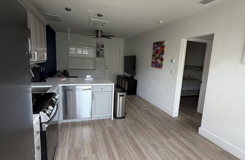 Poinsettia Heights Hotel | The Tel Ft. Lauderdale