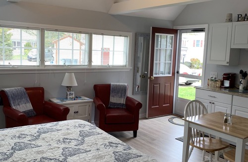 West Harwich Bed & Breakfast | The Tern Inn Bed & Breakfast and Cottages
