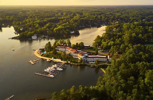 Irvington Hotel | The Tides Inn