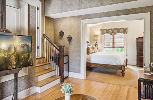 Easton Hotel | The Tidewater Inn