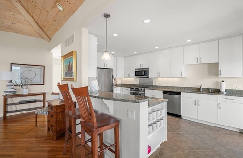 North Truro House | The Ultimate Outer Cape Beachfront Retreat RPAM101