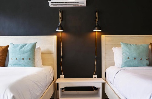 Victoria Park Apartment | The Victoria Hotel