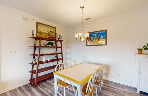 Villages of Five Points Apartment | The Villages of Five Points - 17059 S Brandt St. Unit 3306