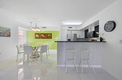 Aventura Apartment | The Yacht Club at Aventura Great unit 3BD 2BA Apt #408 Fully Equipped Wi Fi