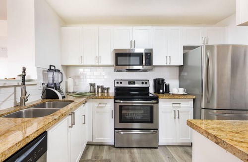 Aventura Condo | The Yacht Club Aventura - 2BR/2BA Golf View