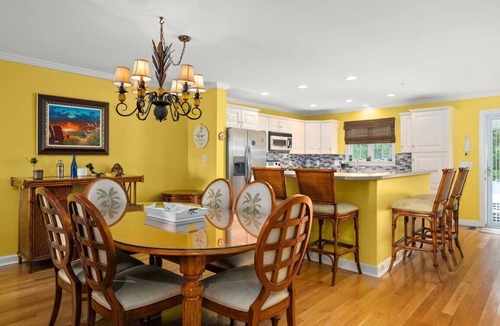 West Ocean City House | This Beautifully Decorated Townhome Awaits