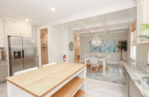Hampton House | This house is a 4 bedroom(s), 2 bathrooms, located in Hampton, VA.
