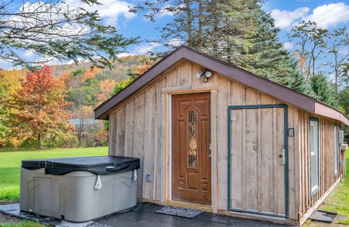 Ellicottville Ski Chalet | Timberline Lodge - Ski Wing - Charming chalet in downtown Ellicottville