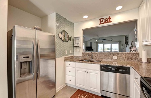 Ocean View Condo | Top Floor, 4 bedroom Condo in the Bethany Bay Community!