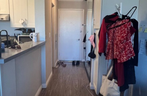 Palms Apartment | Top-Floor Studio. Pool, Hot Tub &FreeParking