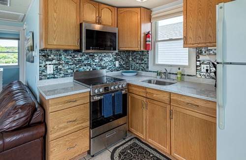 North Truro Hotel | Top Mast Resort