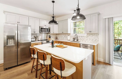 Massanutten House | Top Shenandoah Resort Retreat | 4BR w/2 King Suites | Easy Drive | Newly Built