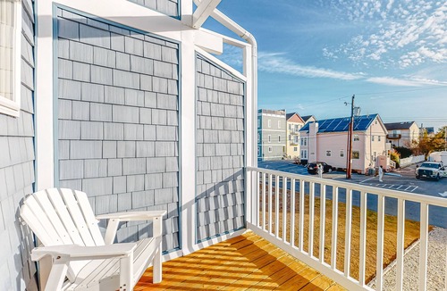 Bethany Beach House | Tower Shores Oceanside End Unit Townhouse w/Private Washer and Dryer, WiFi
