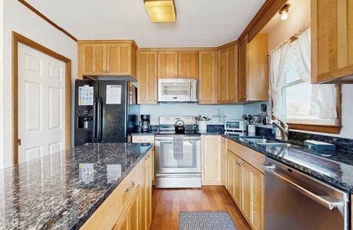 South Bethany Harbor House | Town of South Bethany Bay Front house w/boat dock, deck, grill