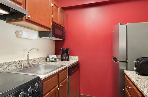 Boca Raton Hotel | Towneplace Suites by Marriott Boca Raton