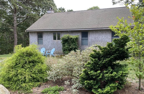 Wellfleet Cottage | Tranquil Views of Drummer Cove (1321)