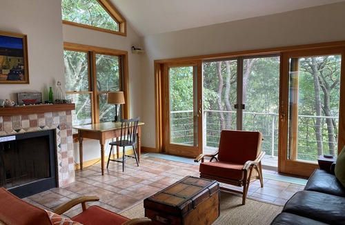 Wellfleet Cottage | Tranquil Views of Drummer Cove (1321)