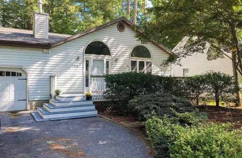 Ocean Pines House | Tranquil Woods