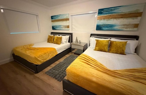 Kendale Lakes Bed & Breakfast | Tropical Lakehouse Escape in Miami neighborhood