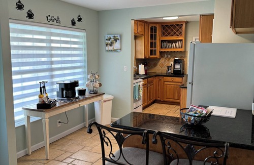 Plantation House | TROPICAL OASIS IN FT. LAUDERDALE ! NEWLY RENOVATED!