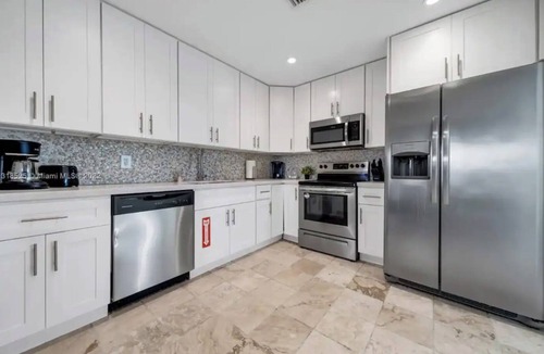 Fort Lauderdale House | Tropical Oasis w/Lush Pool in beautiful Fort Lauderdale