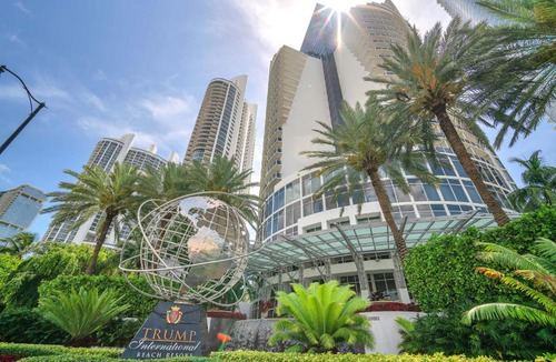 Sunny Isles Beach Apartment | TRUMP INTERNATIONAL BEACH RESORT 2 BEDROOM APARTMENT 1600 Sqf OCEAN FRONT