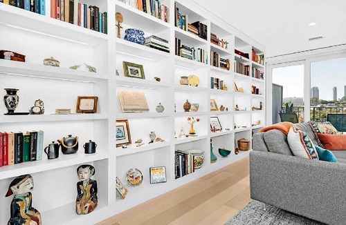 Beverly Hills Apartment | Two Bedroom Modern Apartment with Spacious Layout