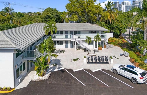 Galt Mile House | Two Bedroom Suite at The Botanica