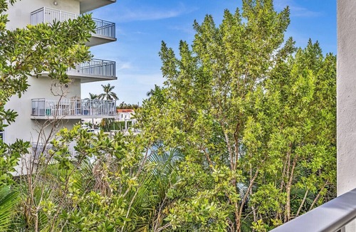Bay Harbor Islands Apartment | Two Bedroom Suite - Water Views