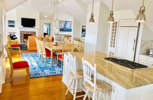 Tom Nevers House | Two home compound -Positively Paradise!"