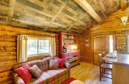 Rexford Cabin | Two Montana Cabins w/Hot Tubs Near Lake Koocanusa