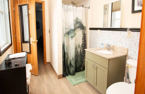 Whippleville House | Two-Room Suite, 1.6 - First Floor