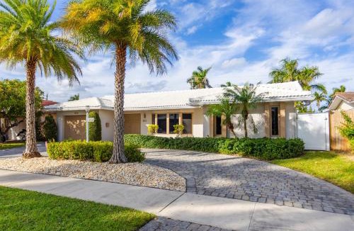 South Lake House | Ultimate Luxury 5BR Villa near Hollywood Beach