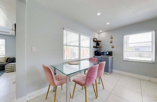 Little Ranches House | Unique 2 House Rental: 3 Mi to Beach & Boardwalk