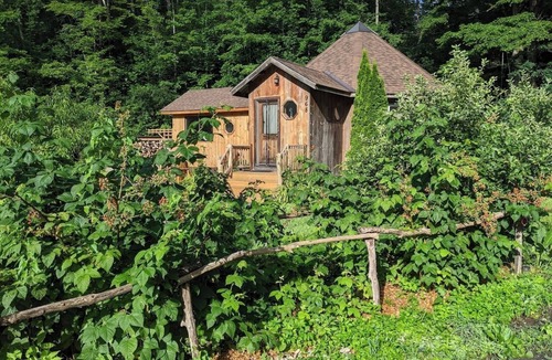 West Brattleboro Apartment | Unique and charming guesthouse in Brattleboro, Vermont