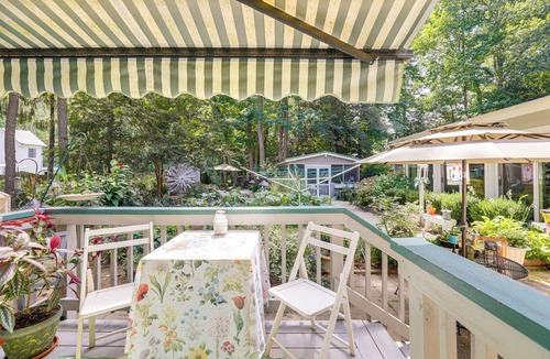 Lewes Apartment | Unique & Artistic Retreat Near Rehoboth Beach!