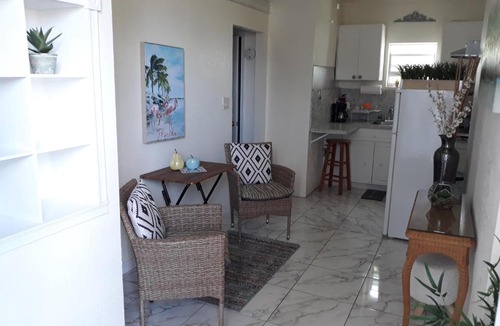 Miami Shores House | Unique Miami Apt with Flare - Near Barry University